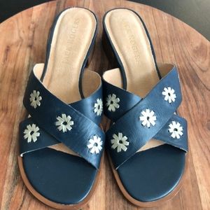 USED. Jack Roger. Blue and tan. Let her and suede combo.